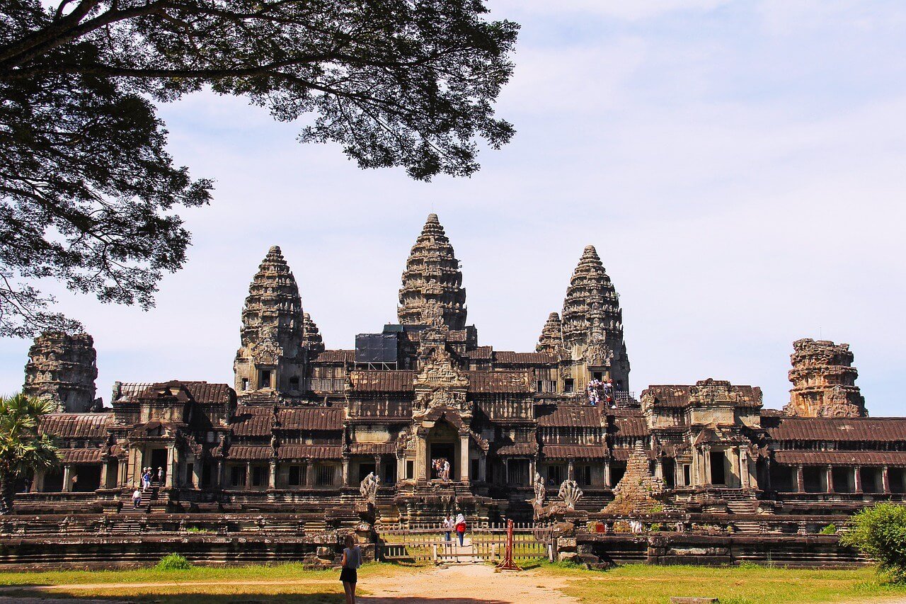 SIEM REAP – PHNOM PENH