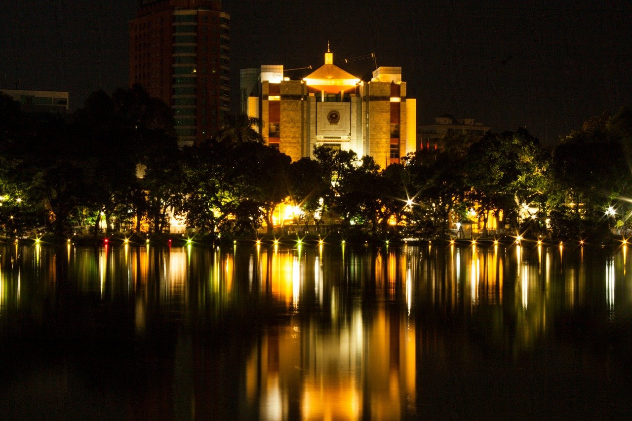 HANOI – HALONG BAY – NINH BINH