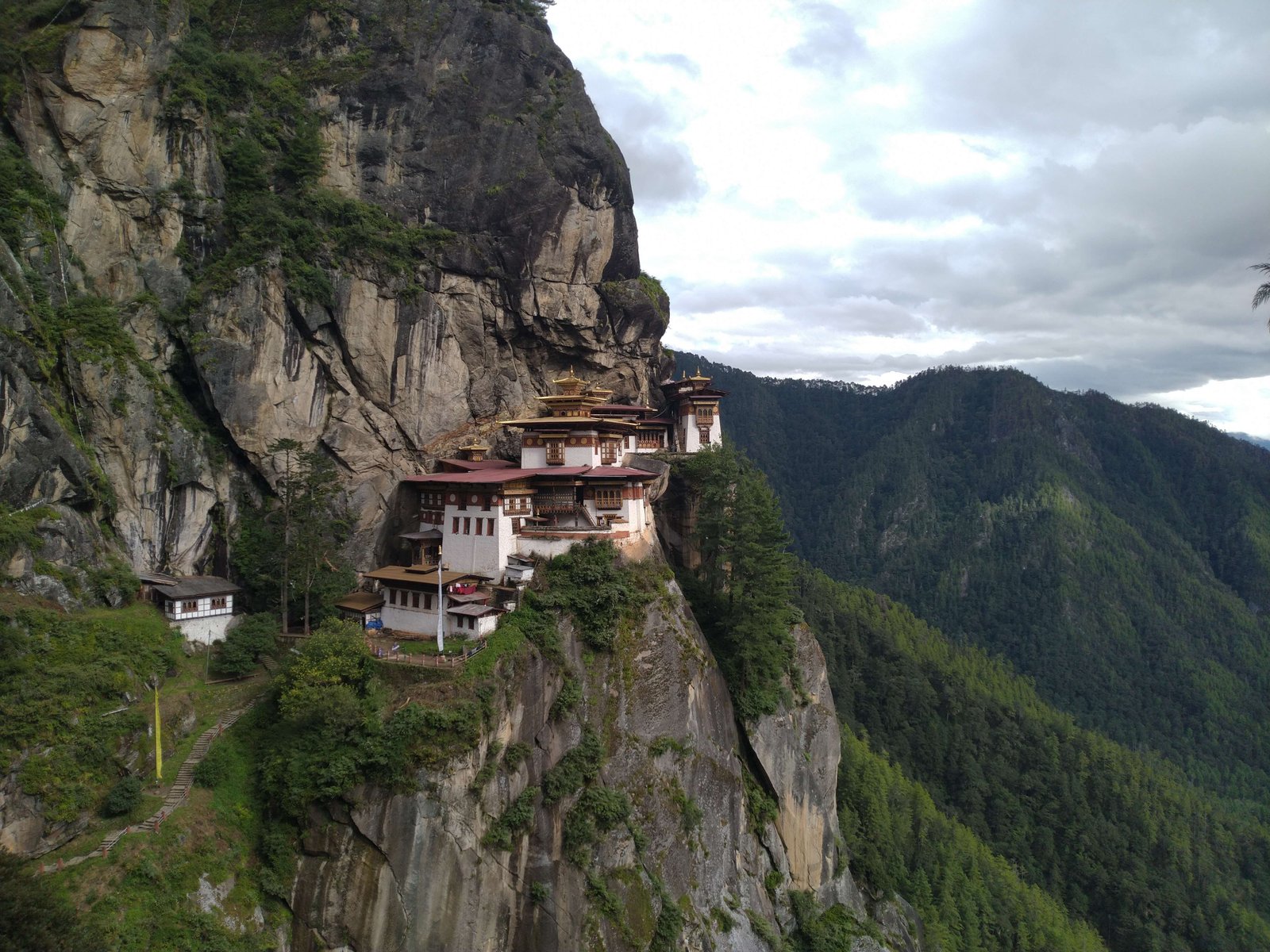 THIMPHU – PARO